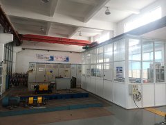 Motor comprehensive type test station