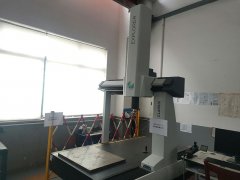 High precision CMM
