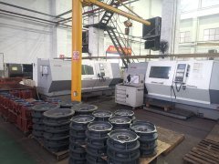Special CNC lathe for machining cover